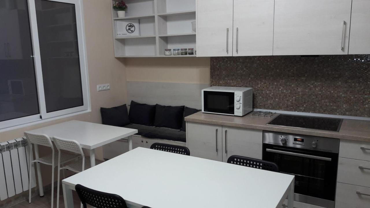 10 Fontana House Santorini Hostel โอเดสซา ภายนอก รูปภาพ